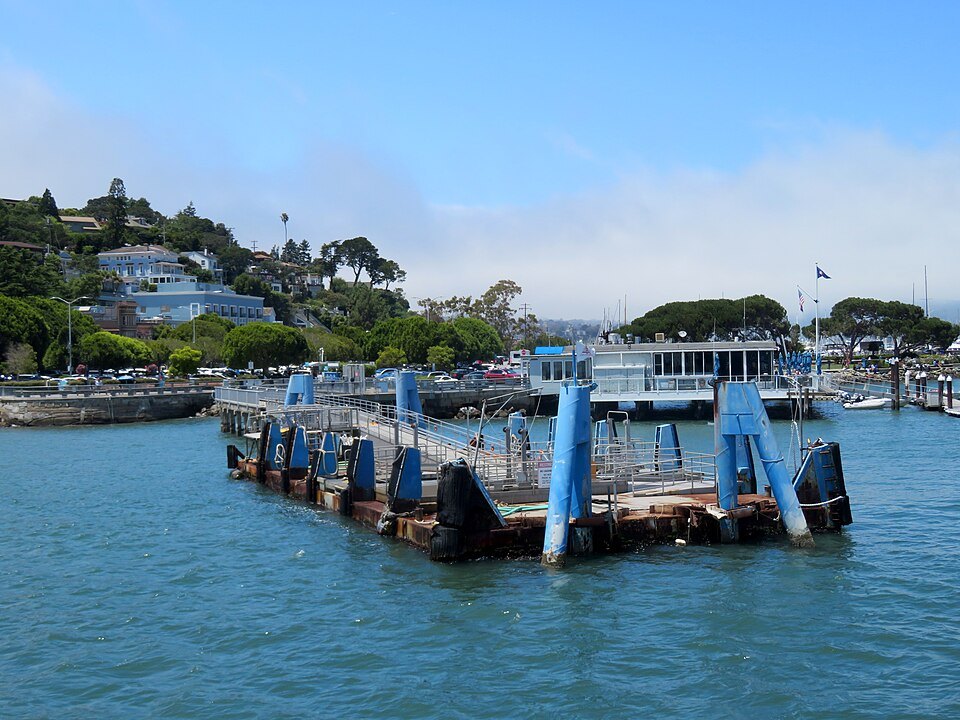 The Sausalito ferry landing from an approaching boat