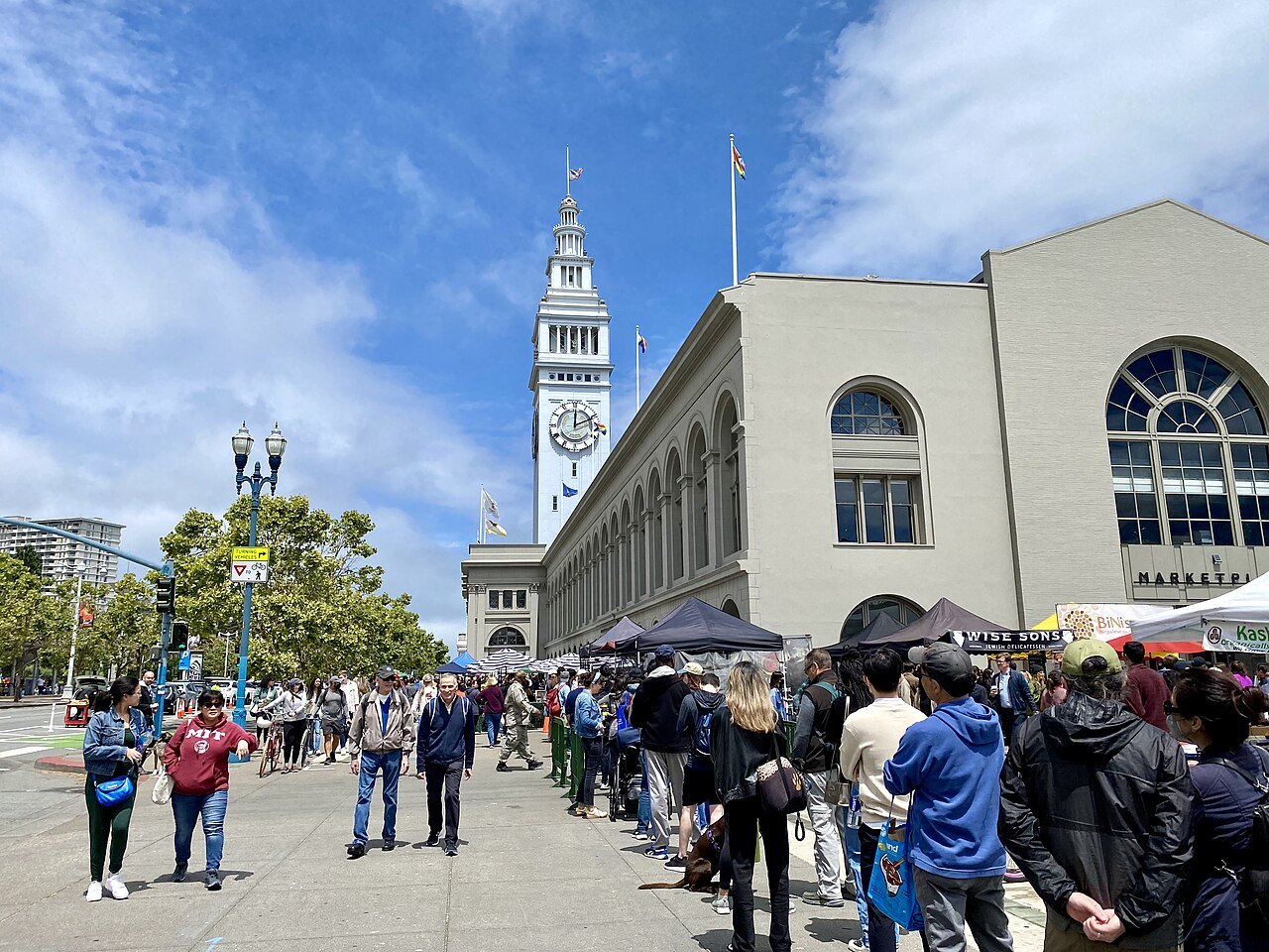 The Saturday farmers' market along the front of the Ferry Building