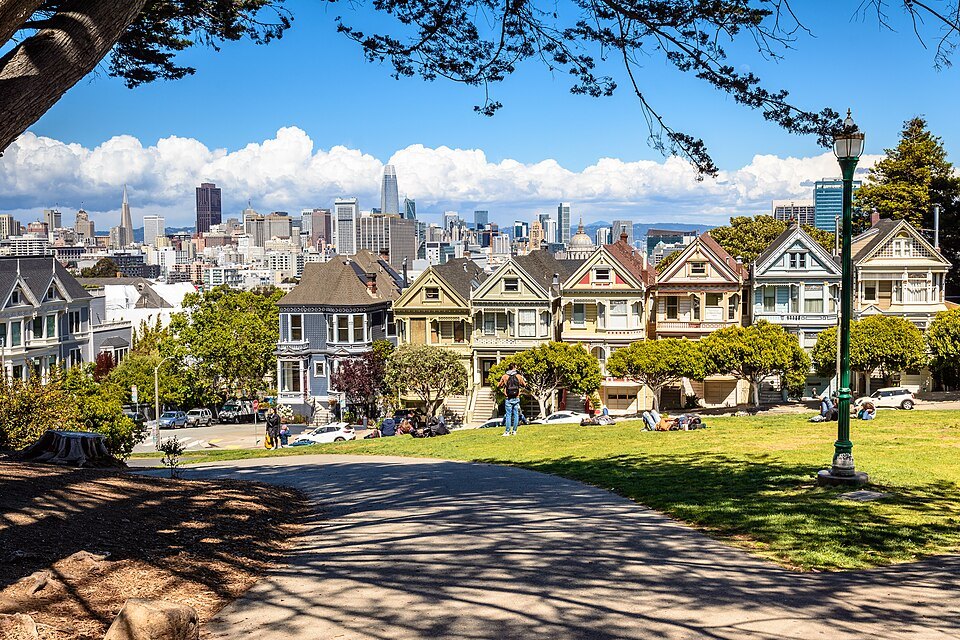 Alamo Square and the Painted Ladies
